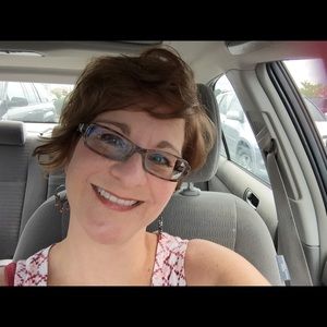 Meet your Posher, Melanie