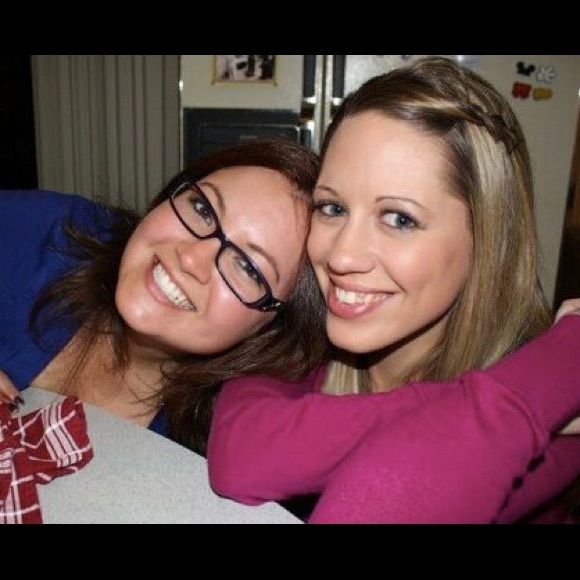 Meet your Posher, Amanda - Picture 6 of 7