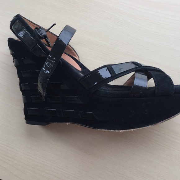 Modern vintage platform sandals