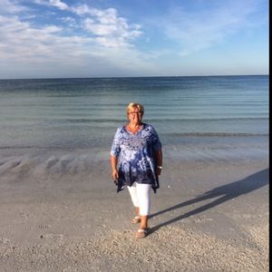 Meet your Posher, Edye