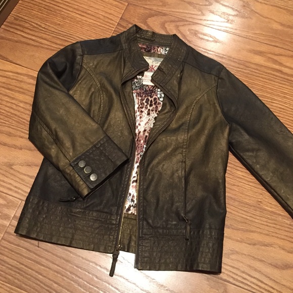 SALE 🌟BKE Army Green Jacket