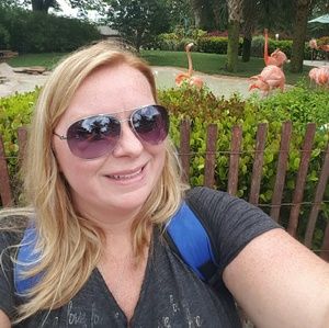 Meet your Posher, Cathy