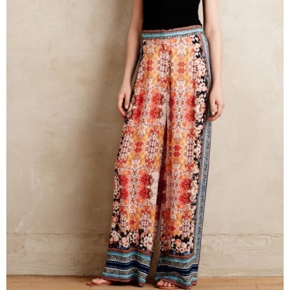 Anthropologie Pants - Anthropologie Ranna Gill wide leg silken pants