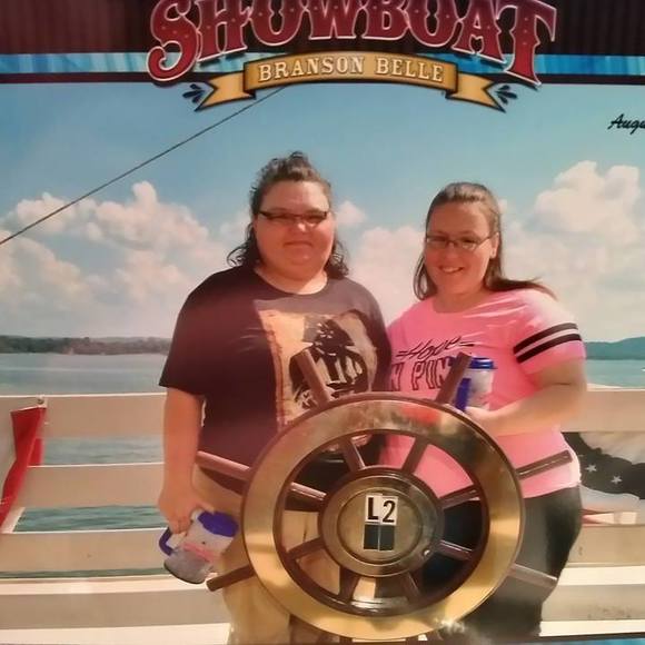 Meet your Posher, Amy - Picture 1 of 1