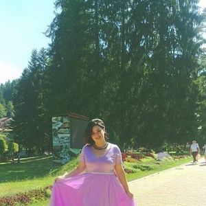 Meet your Posher, Alexandra