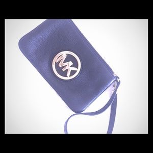 100% authentic black Michael Kors wristlet