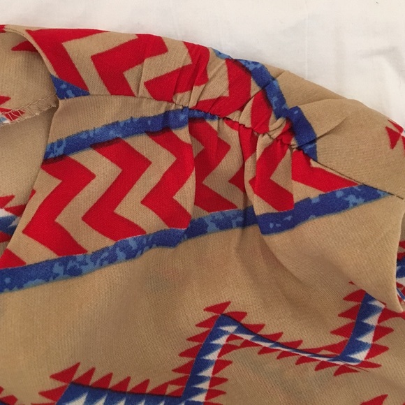 Aztec button down top - Picture 2 of 4