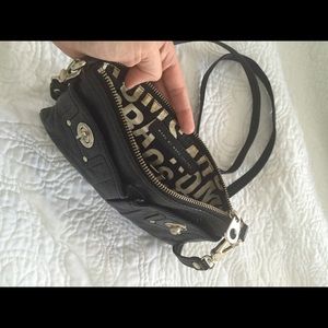 100% authentic black leather Marc Jacobs crossbody