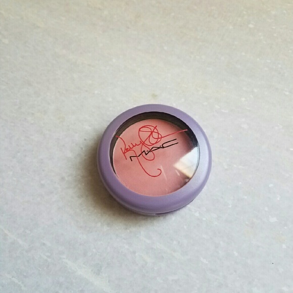 Authentic MAC Cheeky Bugger Keely Osbourne