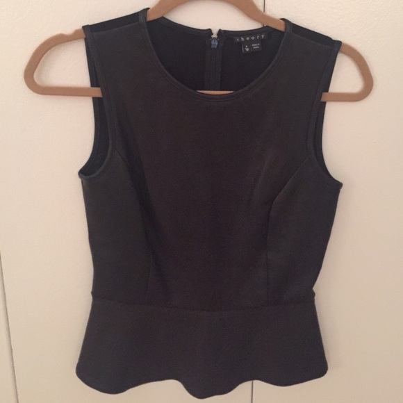 Theory Black front leather top - Picture 1 of 3