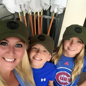 Meet your Posher, Becky