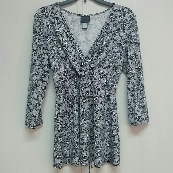 Maternity top
