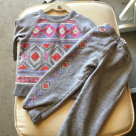 Peek gray sweatshirt and pants