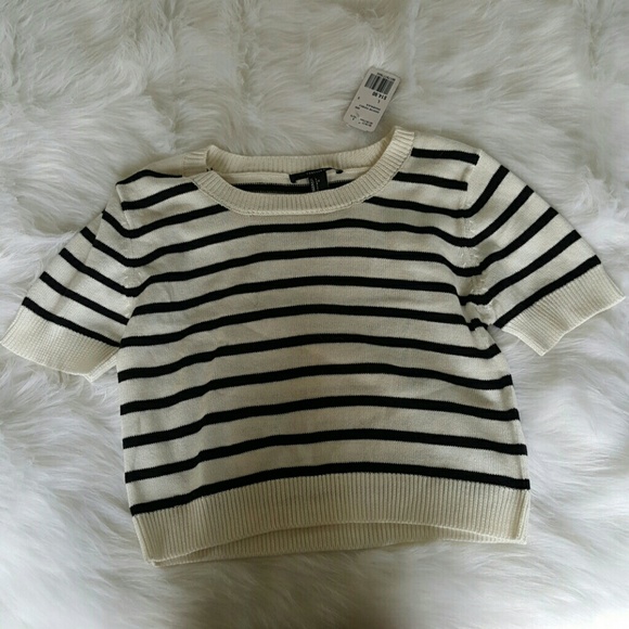 Knitted Striped Sweater Crop Top - Picture 1 of 2