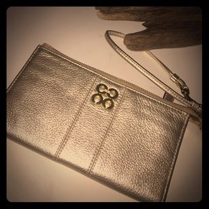 💋SALE💋Gold coach wristlet