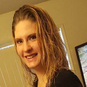 Meet your Posher, Kendra