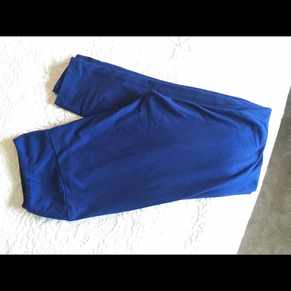 LuLaRoe one-size leggings!  Like new.