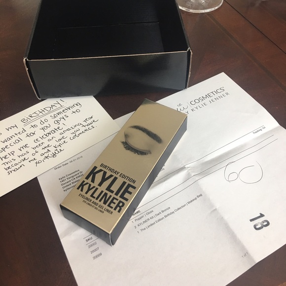 Kylie Kyliner Kit Dark Bronze Limited Edition - Picture 3 of 3