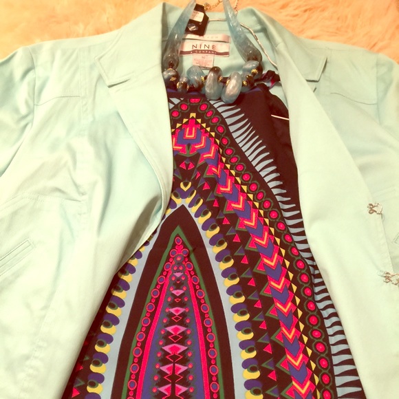 Color Splash Tank - Picture 2 of 3