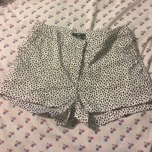 Cream printed shorts