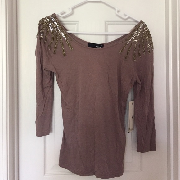 Dark blush beaded top - Picture 1 of 3