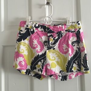 Patterned shorts