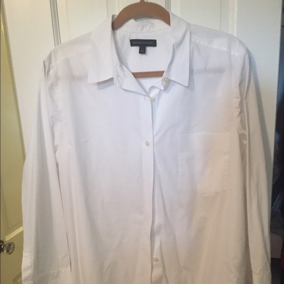 Crisp, white Banana Republic shirt. Size large.