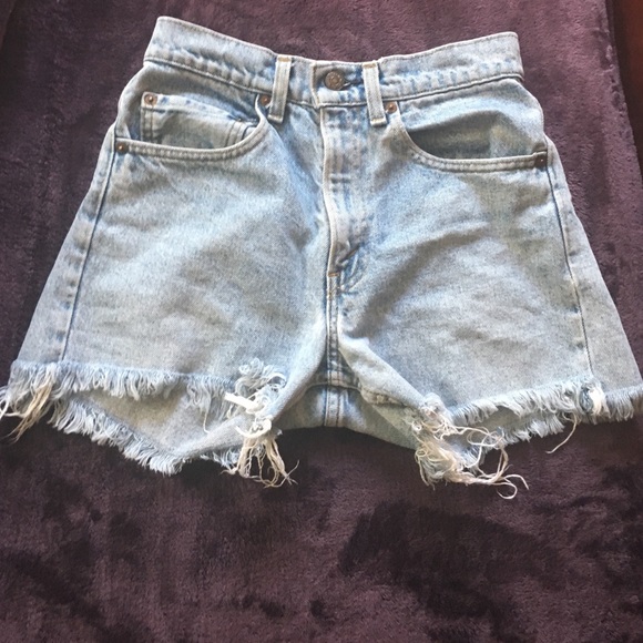 High waisted Levi's jean shorts