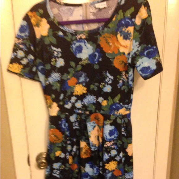 Lularoe XL Amelia floral GUC