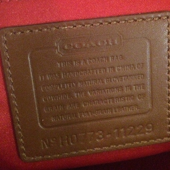 Authentic Coach bag - Picture 4 of 4