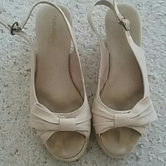 bowtie wedge heels - Picture 4 of 6