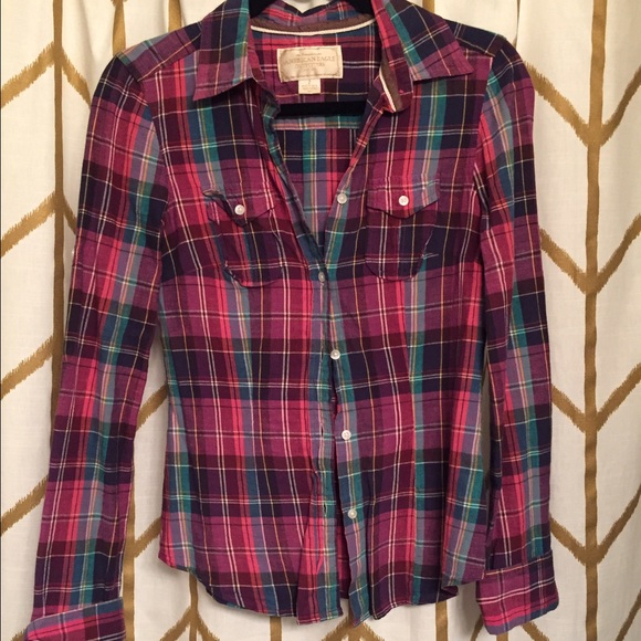American Eagle Outfitters Plaid Button Down