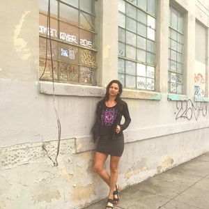 Meet your Posher, Farrah