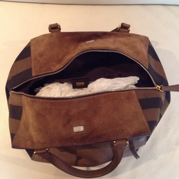 Authentic Fendi Purse - Picture 3 of 5