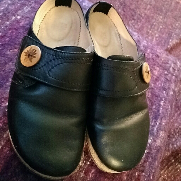 where are haflinger shoes made