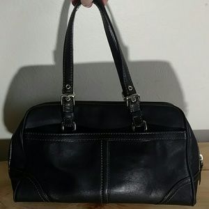 Coach Black Leather Hamptons Satchel F11198
