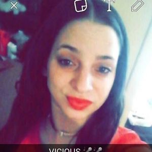 Meet your Posher, Vicky