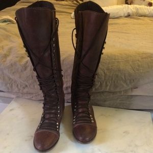 Steve Madden Perrin boots