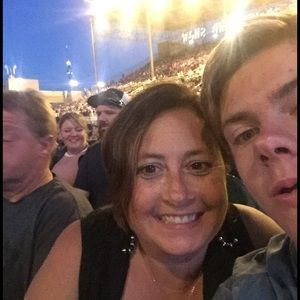 Meet your Posher, Kellie