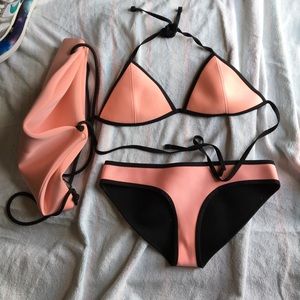 AUTHENTIC  triangl bikini