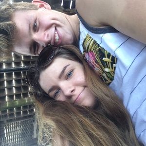 Meet your Posher, Whitney