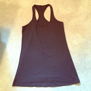 Lululemon size 8