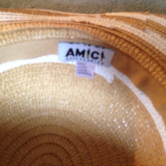 Hat - Picture 2 of 3