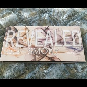 Coastal Scents Smoky Revealed Palette