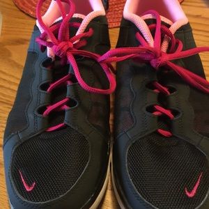 Black and pink Nike