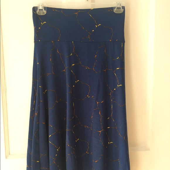 Lularoe Azure skirt xs