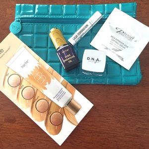 Bare minerals mascara w/Tarte Makeup set!