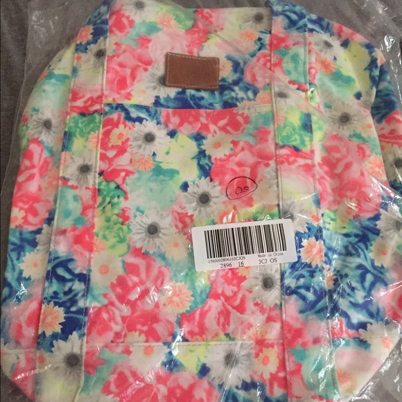 Brand new Victoria's Secret Pink duffle bag