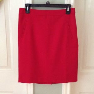 NWOT: LOFT red pencil skirt