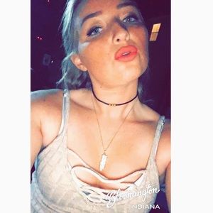 Meet your Posher, Amber